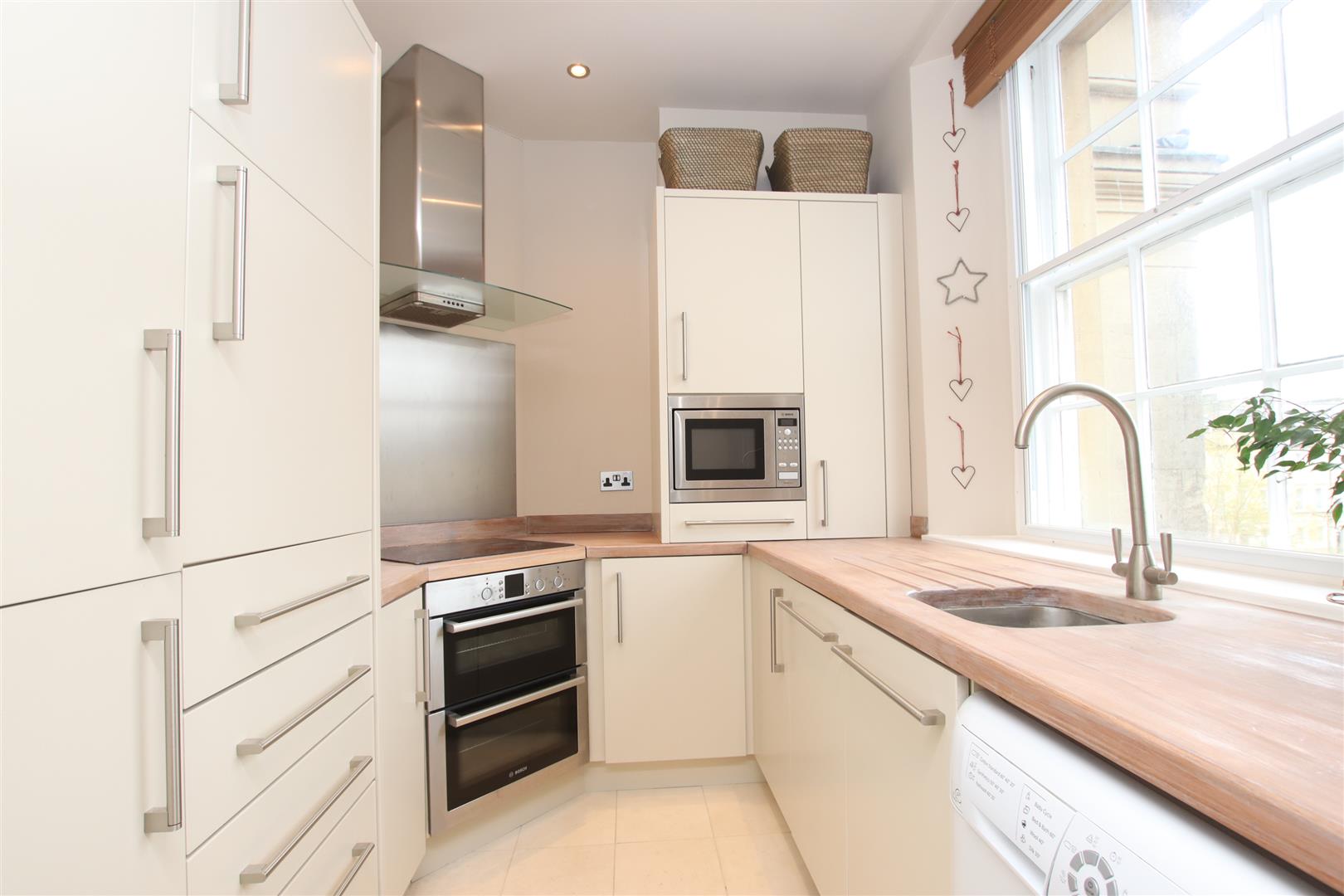 Manvers Street, Bath, BA1